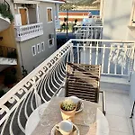 King A Ξενοδοχείο